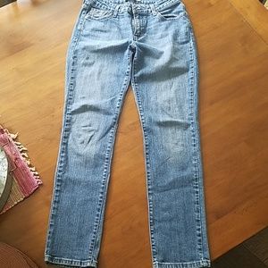 Levi's Mid Rise Skinny Jeans
